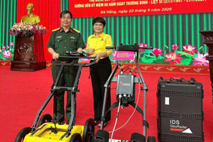 Vingroup tặng 6 máy ra đa xuyên đất cho Quân khu 5 phục vụ tìm kiếm hài cốt liệt sĩ