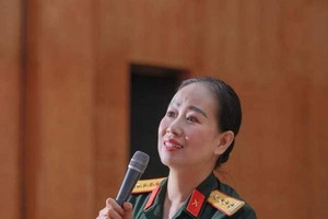 Nữ Nghệ sĩ Nhân dân mang hàm Đại tá, được mệnh danh 'sơn ca của Việt Bắc'