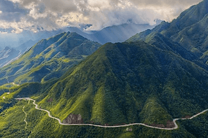 Việt Nam xây dựng hầm xuyên núi qua đèo dài nhất cả nước, rút ngắn thời gian di chuyển từ 2 giờ xuống còn 10 phút: Lãnh đạo tỉnh khảo sát thực địa sau gần 2 tháng bắt đầu khoan hầm