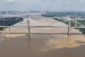 Chỉ ít ngày nữa, Việt Nam chính thức vận hành 2 cây cầu dây văng tĩnh không cao nhất cả nước