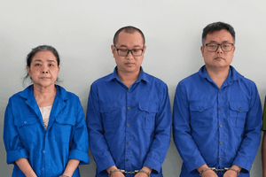 Bắt tạm giam giám đốc sinh năm 1980 để điều tra hoạt động in, phát hành sách