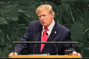 Ông Trump thẳng tay bác đề xuất ngừng bắn của Iran, eo biển Hormuz tiếp tục bị siết chặt