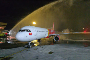 Vietjet thông báo áp dụng chính sách hỗ trợ cho hành khách bị ảnh hưởng bởi ngập lụt