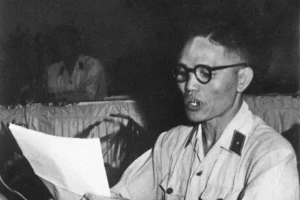 Vị tướng trẻ nhất trong lịch sử Quân đội nhân dân Việt Nam, là Thiếu tướng khi mới 30 tuổi, được Bác Hồ đích thân đặt tên
