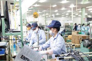 Từ giờ, ép nhân viên tăng ca, công ty có thể bị phạt 50 triệu đồng, trừ những trường hợp này