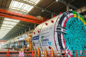 Huy động máy đào hầm TBM khổng lồ dài hơn sân bóng đá, nặng 2.600 tấn cho dự án mở rộng tuyến metro số 2
