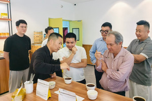 Đích thân bầu Đức sang Trung Quốc tìm đầu ra cho 20.000ha cà phê HAGL, chốt thỏa thuận với đối tác có hơn 3.000 điểm bán
