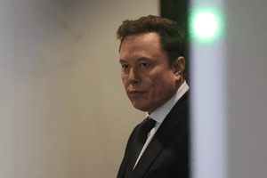 Elon Musk bị triệu tập điều tra, chuyện gì đây?