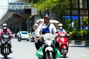 Miền Bắc nắng nóng gay gắt, bất thường