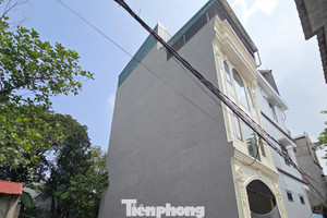 Xây nhầm nhà trên đất hàng xóm: Đã tháo móng, vẫn chờ thỏa thuận để 'chuyển nhà'
