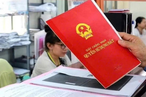 Thu hồi đất: Nhà, đất chưa sổ đỏ có được tính là 'nơi ở khác'?