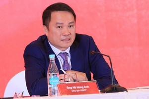 Chủ tịch Techcombank Hồ Hùng Anh chỉ ra thách thức khi đầu tư AI và cách thu hút nhân tài hàng đầu thế giới