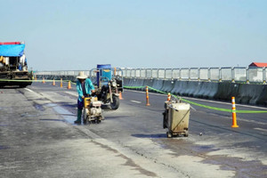 Cao tốc 21.000 tỷ kết nối hai thành phố giàu bậc nhất Việt Nam hoàn tất sửa chữa vết nứt dài 40m
