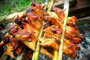 Đặc sản miền Tây khiến nhiều người nghe tên đã sợ đang được bán với giá 150.000 đồng/kg