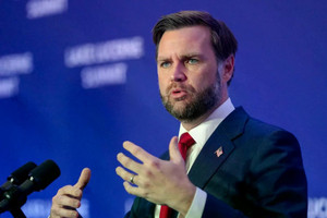 Rộ tin các cố vấn cấp cao của Tổng thống Trump họp kín về Iran và Yemen