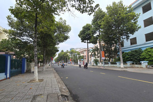 Chuyển Bộ Công an vụ khai thác 2,3 triệu m³ đất
