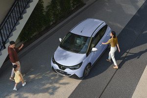 Mẫu hatchback 4 chỗ giá chỉ 162 triệu: Nhỏ gọn nhưng cứng cáp, nội thất phong cách bao quanh người, khách Việt nhìn sẽ thích