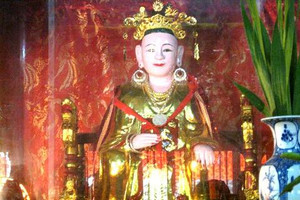 Hoàng hậu duy nhất trong sử Việt từng lên ngôi vua, lấy chồng năm 7 tuổi, sau phải rời cung đi tu