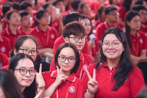 Hóa đơn học phí có dễ lấy để giảm trừ khi tính thuế thu nhập?