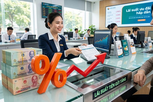Có 1 tỉ đồng gửi ngân hàng, chuyên gia chỉ cách thương lượng lãi suất để tăng tiền lãi thêm 20 triệu đồng/năm