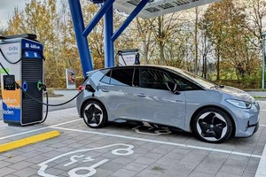 Quy mô 13.271.270 xe ô tô/năm, Chính phủ tại thị trường này vừa có chính sách mới với ô tô điện, nói thẳng lý do cấp bách