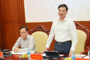 Phó Thống đốc Ngân hàng Nhà nước: Giá vàng vẫn còn biến động phức tạp