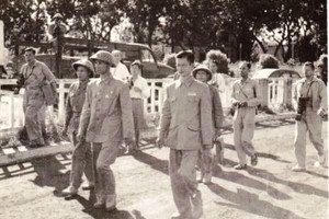 Vị bác sĩ là Chủ tịch đầu tiên của TP. Hà Nội, 33 tuổi được Bác Hồ lựa chọn, giữ trọng trách suốt 25 năm
