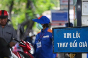 15h ngày 8/10, giá xăng tăng hơn 1.070 đồng/lít, dầu diesel bất ngờ giảm