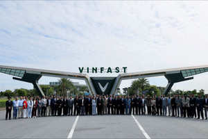 VinFast tiến công thị trường xe máy lớn nhất thế giới, ký thỏa thuận phủ sóng tại 34 thành phố
