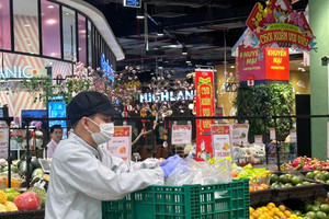 Xăng tăng gần 5.000 đồng/lít từ tháng 9, lo giá hàng hóa khó hạ nhiệt