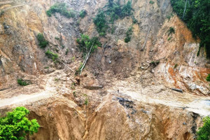 Nhiều nơi tại Huế mưa trên 500 mm, cảnh báo lũ quét, sạt lở diện rộng
