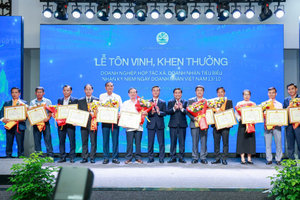 Vega City nhận Bằng khen của Chủ tịch UBND tỉnh Khánh Hòa, tiếp nối hành trình đồng hành cùng địa phương