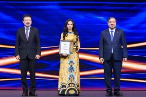 Anh hùng Lao động Lê Nữ Thùy Dương đón nhận vinh dự đặc biệt