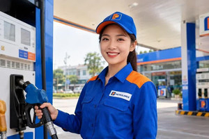 Hai điểm có thể làm thay đổi thị trường xăng dầu Việt Nam, Petrolimex (PLX) và PV OIL (OIL) đứng trước cơ hội lớn