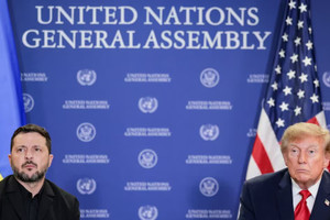 Tổng thống Mỹ Trump chật vật tìm 'lối thoát chính trị' trước cuộc bầu cử giữa nhiệm kỳ