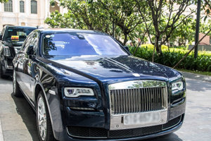 Ngân hàng rao bán Rolls-Royce Ghost gần 11 tỷ đồng, loạt ô tô giá hơn 100 triệu cũng lên sàn