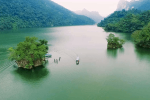 Hồ nước ngọt duy nhất Việt Nam được vinh danh đẹp nhất thế giới, có tuổi đời hơn 200 triệu năm, rộng tới 500ha, sẽ trở thành khu du lịch quốc gia trước 2030