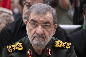 Iran dọa phá hủy 'trái tim' của nền kinh tế Mỹ nếu chiến sự bùng phát