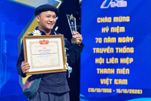 Chàng trai biến Đồng Văn thành 'thành phố khiêu vũ' hút triệu view, được vinh danh Thanh niên sống đẹp 2026