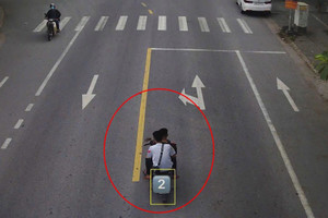 Xử phạt hành chính người đàn ông không đội mũ bảo hiểm 10 lần trong 1 tháng
