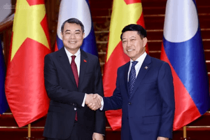 Hơn 1.000 trạm xăng đóng cửa, Lào bắt tay Việt Nam xây đường ống dẫn dầu trọng điểm để gỡ thế bí