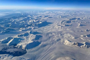 Ông Trump hé lộ kế hoạch lớn ở Greenland, nhắm tới dầu khí và khoáng sản