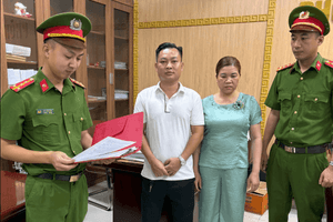 Khám xét nơi ở, nơi làm việc của một Giám đốc sinh năm 1982