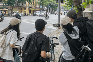 Cho phép người vượt đèn đỏ được miễn phạt tiền nếu xem hết video tuyên truyền giao thông dài hơn 1 phút