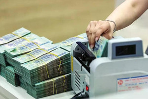 Phó Thủ tướng yêu cầu khẩn trương giảm lãi suất cho vay từ 1,5 - 2%