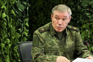 Nga tấn công tổng lực, Ukraine mất thành trì quan trọng ở Donbass