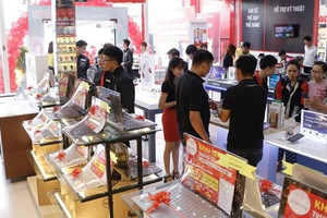 Một ông lớn bán lẻ tung ưu đãi đến ‘nửa giá’ cho smartphone, laptop, điện máy,... từ nay đến hết ngày 20/10