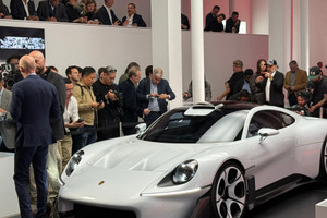 Siêu xe đầu bảng mới của Porsche lộ diện