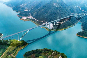 Huy động 4.760 tỷ đồng, 28.000m³ bê tông cùng công nghệ hiện đại bậc nhất thế giới, xây cầu vòm 4 làn xe dài tương đương cầu Long Biên