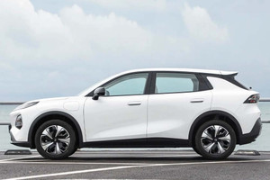 ‘Chung mâm’ với Mazda CX-5, mẫu SUV cỡ C giá chỉ 350 triệu, thiết kế bệ vệ, dải đèn LED kéo dài cùng tính năng hỗ trợ lái NOA